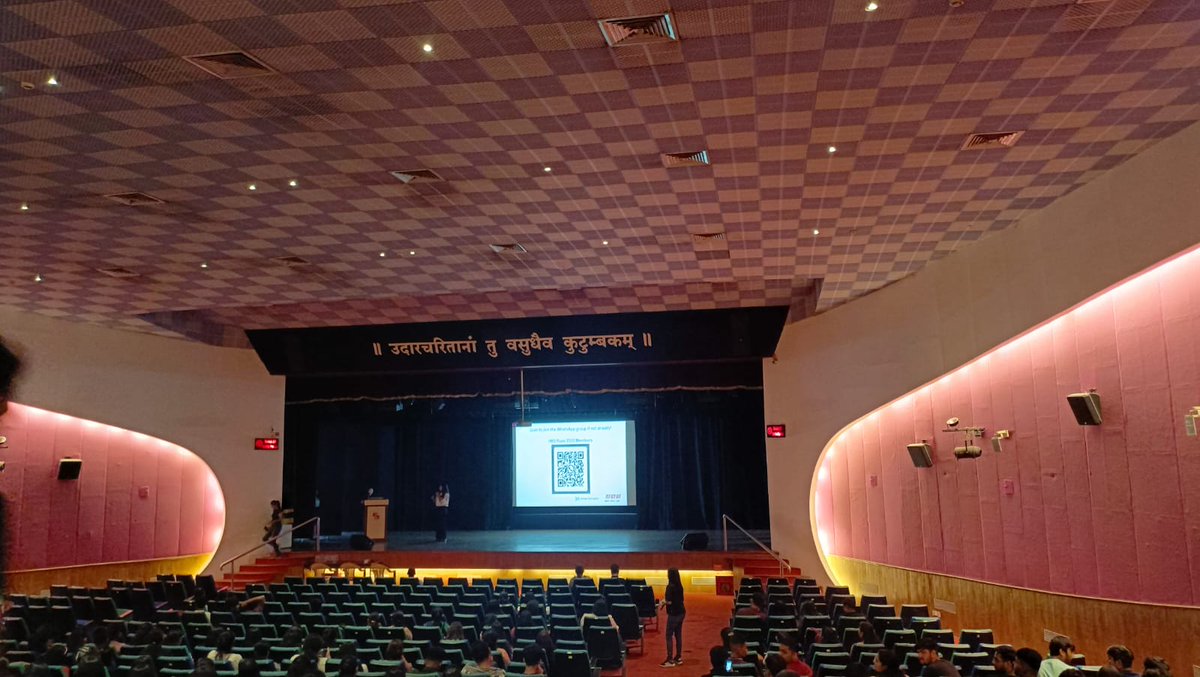 GDGPune's tweet photo. β‘"Nothing beats the feeling of being fully alive and invigorated after an amazing activity!"π€©
#IWDPune23 #WTMPune #GDGPune #BFHL #BFHL_moment https://t.co/74Mbuovgi3