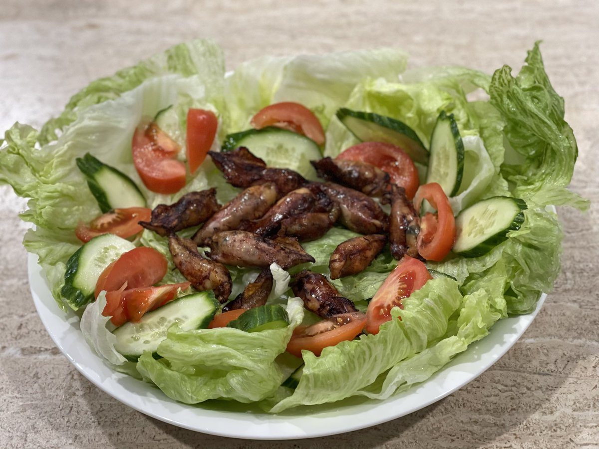 DovestTrade's tweet image. Have you ever try some kind like #vietnamese #springroll but now is #spicySquid filled with shrimp and pork mince 🤪?

Seriously, it’s delicious 🤤!

By the way, If sometimes I reply late to you guys, I apologise I am not sorry 😅 because I got distracted with making food🤣.