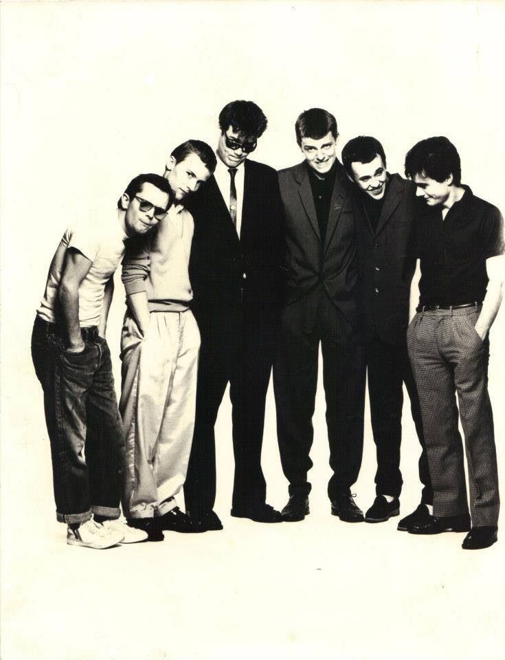 66snafu's tweet photo. I do like a tidily arranged band.
#SkaSunday https://t.co/F0OoR3n8y5