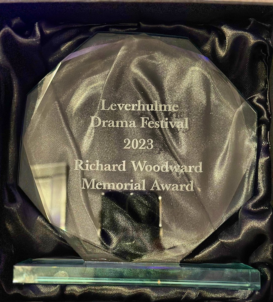 CuriousImposter's tweet photo. Last night @TheGladstone, our little play When The Bough Breaks won the Richard Woodward Memorial Award at this years Leverhulme Festival.  #adjudicator #theatre #leverhulme #play #award #writer #mentalhealth https://t.co/15d724Vchi