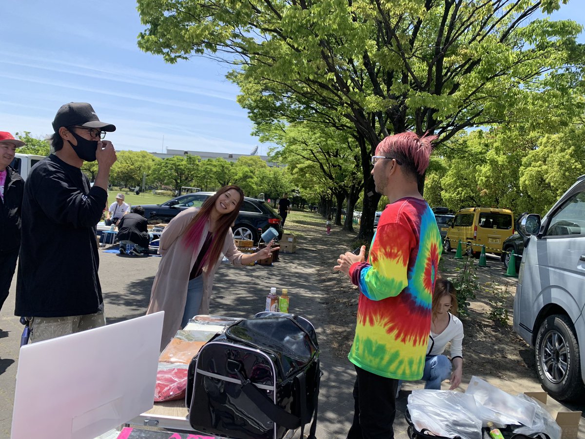 donayu69's tweet photo. 今日は愛知県東海市にて
MARUHATA商店＆レイゴン
フリマイベントお手伝いでした🙌🏽✨

沢山の釣り友達とフォロワーさんにお会い出来た😁✨

終わってからはレイゴンとママゴンを名古屋名物へご案内🩵

お気をつけて🫡 https://t.co/GyyaM16aCz