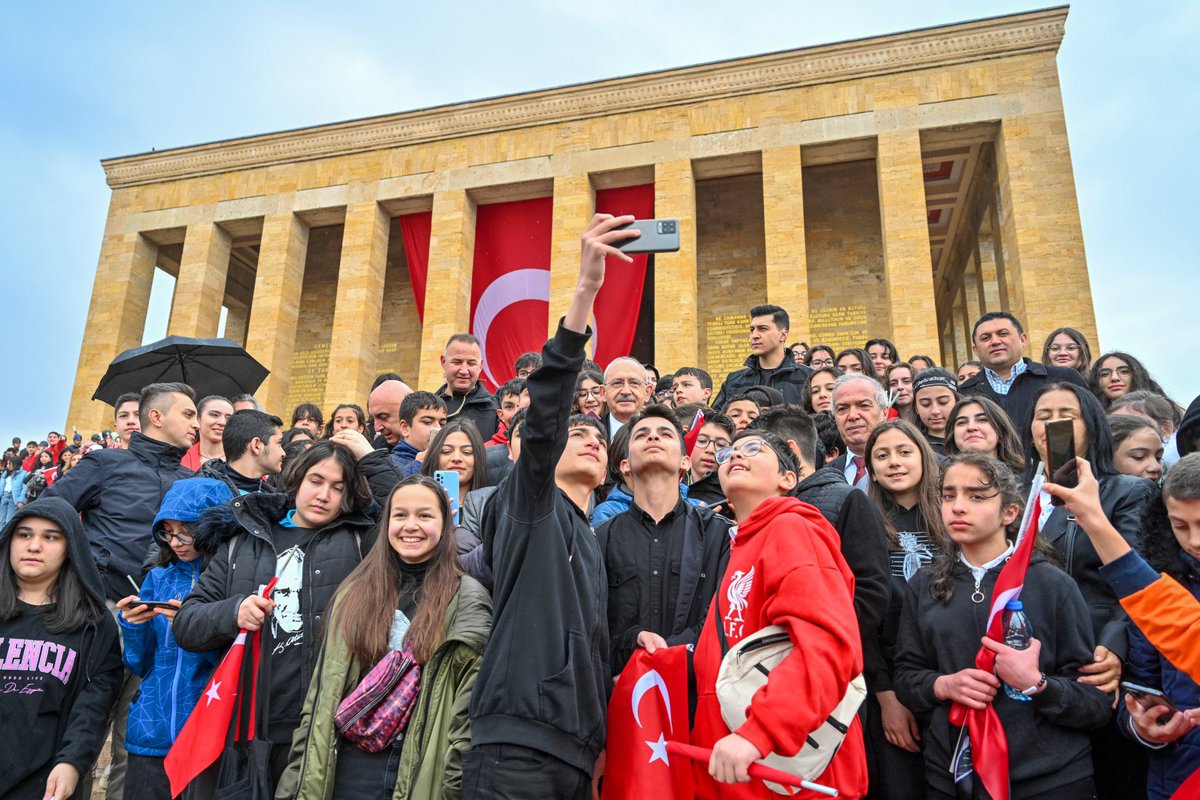 Kemal Kılıçdaroğlu, Anıtkabir’de.