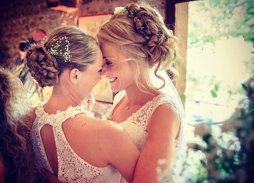 ZepoucJu's tweet photo. 16 ans d’amour, 6 ans de mariage, 2 bébés de folie ❤️ 
#10ansMariagePourTous https://t.co/ORQRwnhT0r