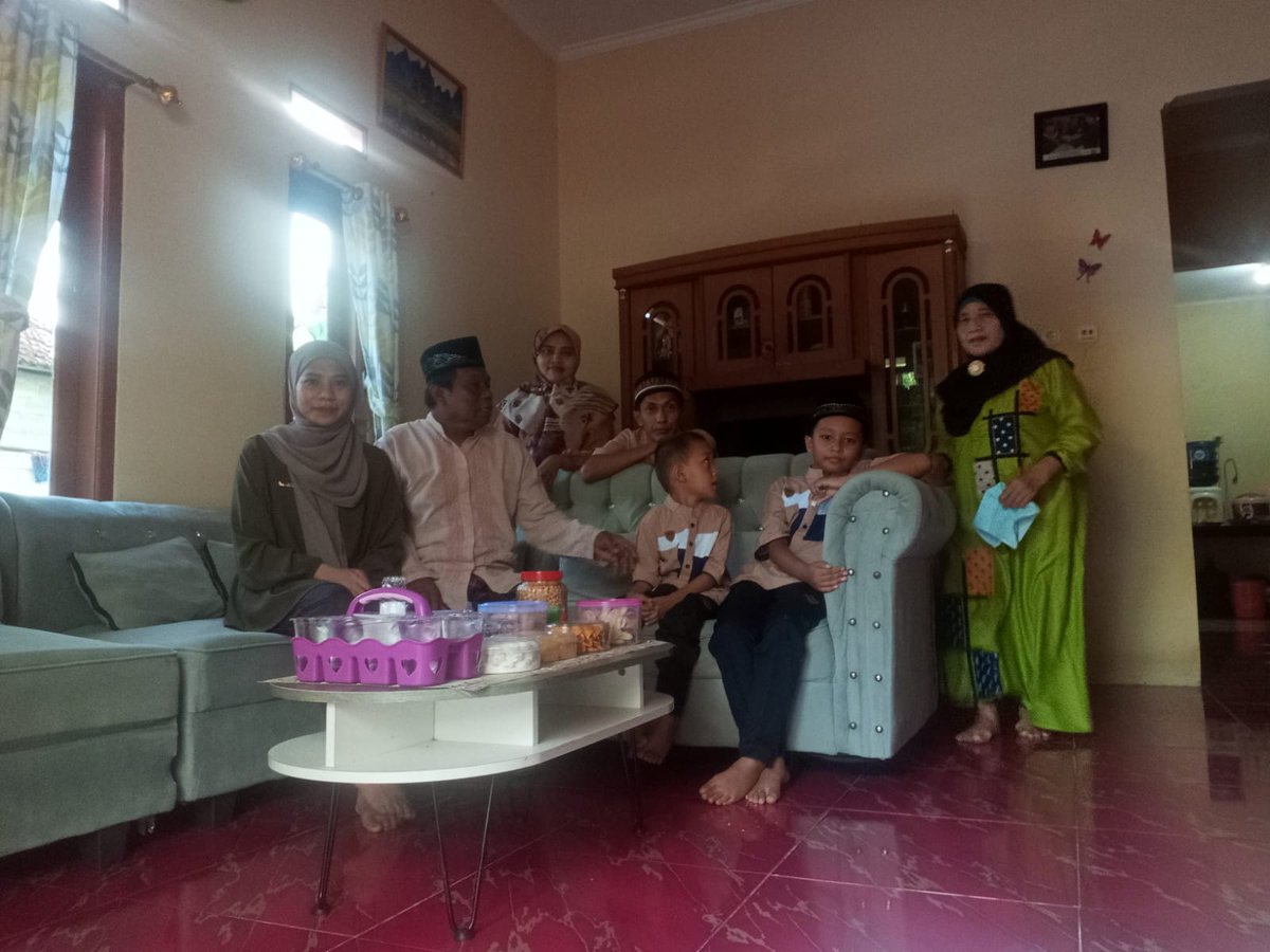 dshe86's tweet photo. Semoga kita bisa bertemu di ramadan dan lebaran tahun depan. Aamiin https://t.co/qM9H0tSAA0