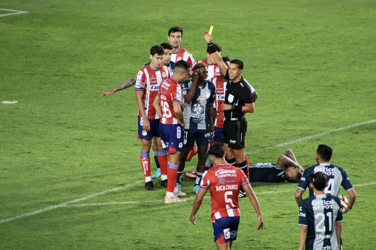 DanhielIDS's tweet photo. Gran victoria para los Tuzos en el Estadio Hidalgo frente al Atlético San Luis. ⚽️🔥

#LigaMX #Clausura2023 https://t.co/5sUXJLsuME