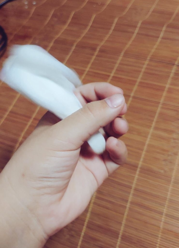 F2matu's tweet photo. これは謎の生物 https://t.co/uzszcRx69i