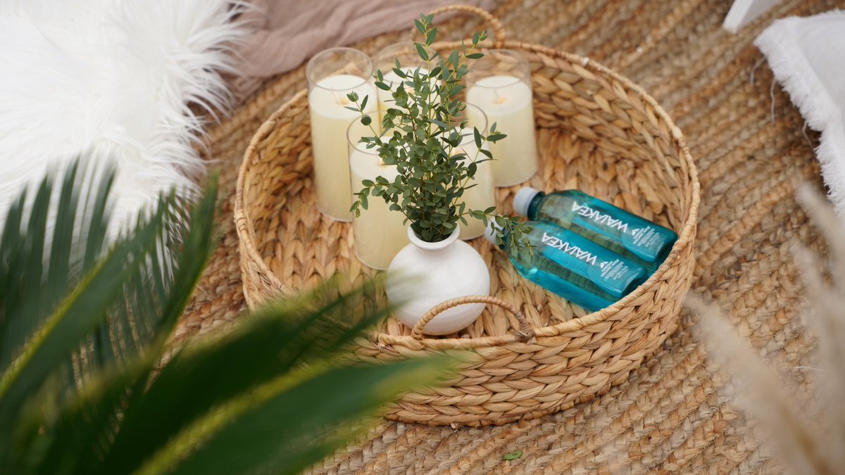 OhanaPicnics's tweet photo. We are swooning over this set up we did for the (Mommy &amp; Me) photoshoots with Natasha Luigui Photography. 

#ohana_picnics #designedbykamie https://t.co/PT1r4HnTqz