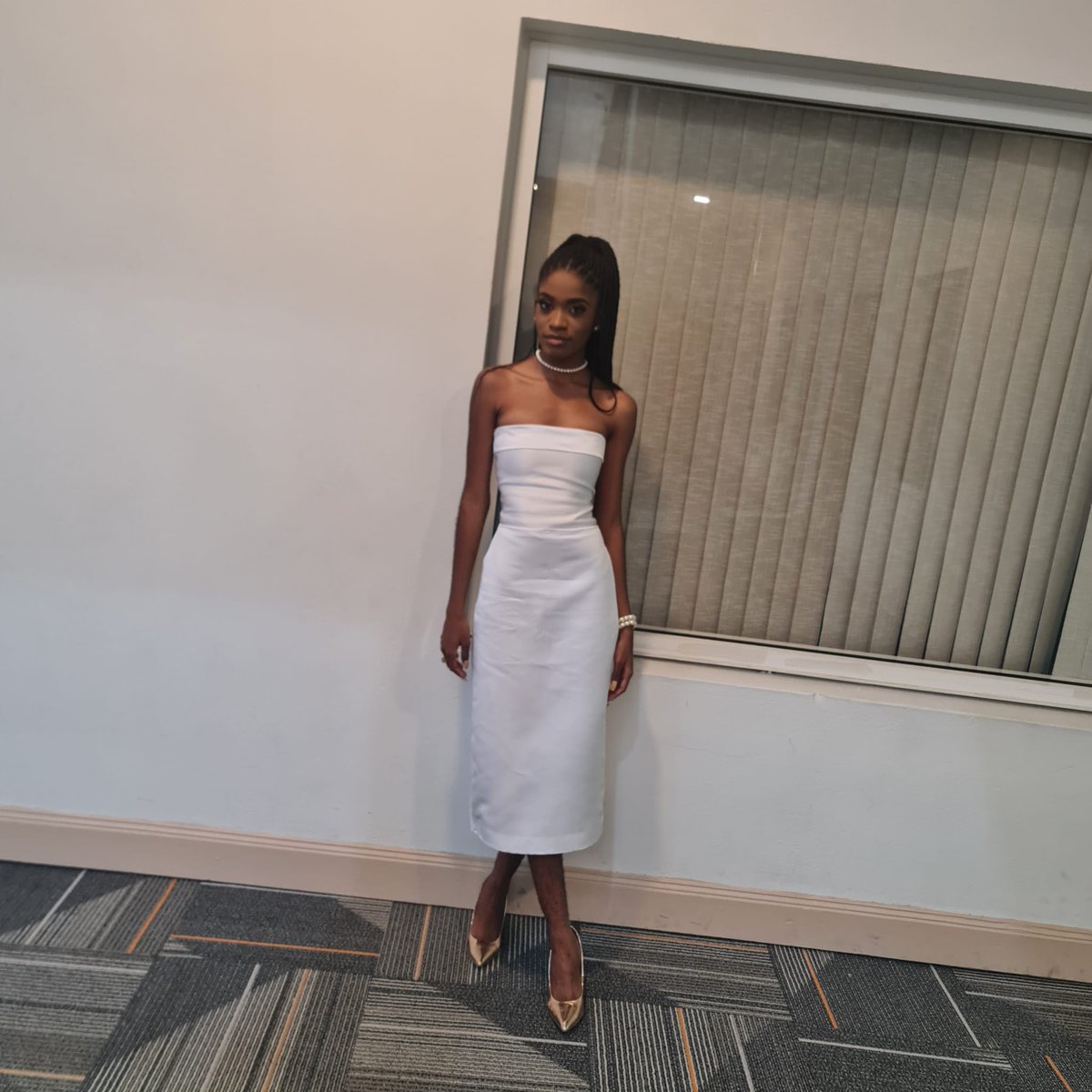 Aennod's tweet photo. So I finally graduated and with first class honours at that fought tooth and nail, cried many a tear but we herecry https://t.co/TN33unpfFv
