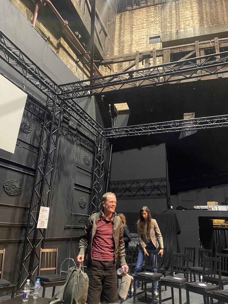 bloggerzelda's tweet photo. Welcome back to the Italian literary festival #Fill2023 #safewords #festival #literature #london #nottinghill @FILL_Festival @coronettheatre https://t.co/xOrAUVxiR2
