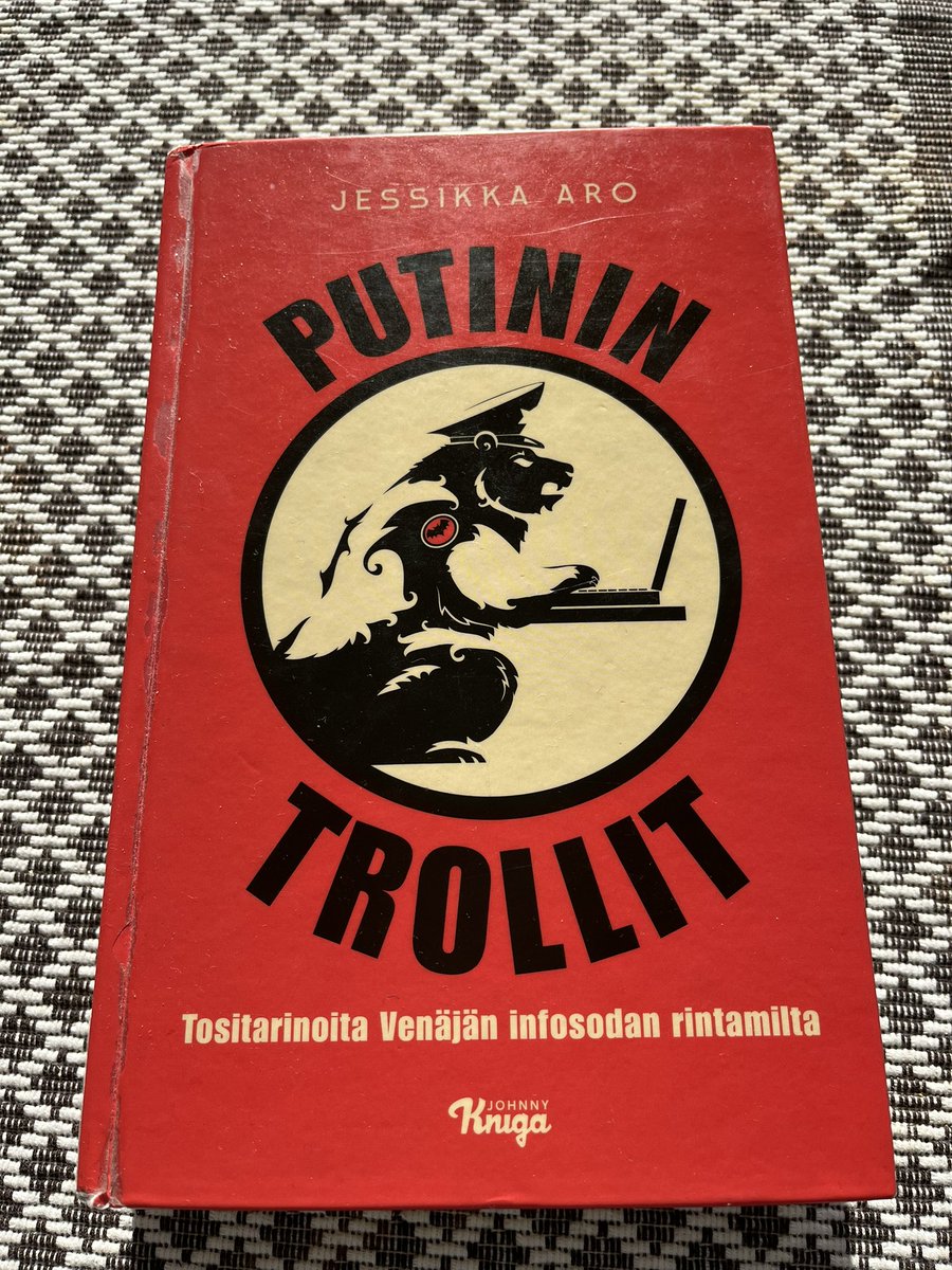 Kirja nro 16. Jessikka Aro: Putinin trollit. Tositarinoita Venäjän infosodan rintamilta ⭐️⭐️⭐️ Edelleen ajankohtaista ymmärtää ja tunnistaa. #lukuhaaste #kirjaviikossa #kirja