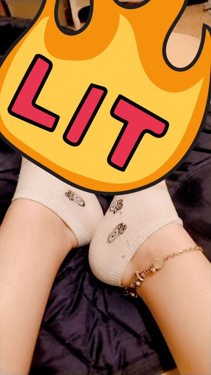 AmelyBritz's tweet photo. #feetfethish #feetpic #feet_lover #fetiche #PiesFemeninos #PiesDescalzos #pieslindos #piesbonitosmujerperfecta

👇👇👇👇👇💋����💋💋🤑🤑
https://t.co/S5BS8ySQdT https://t.co/SOCLvem6IU