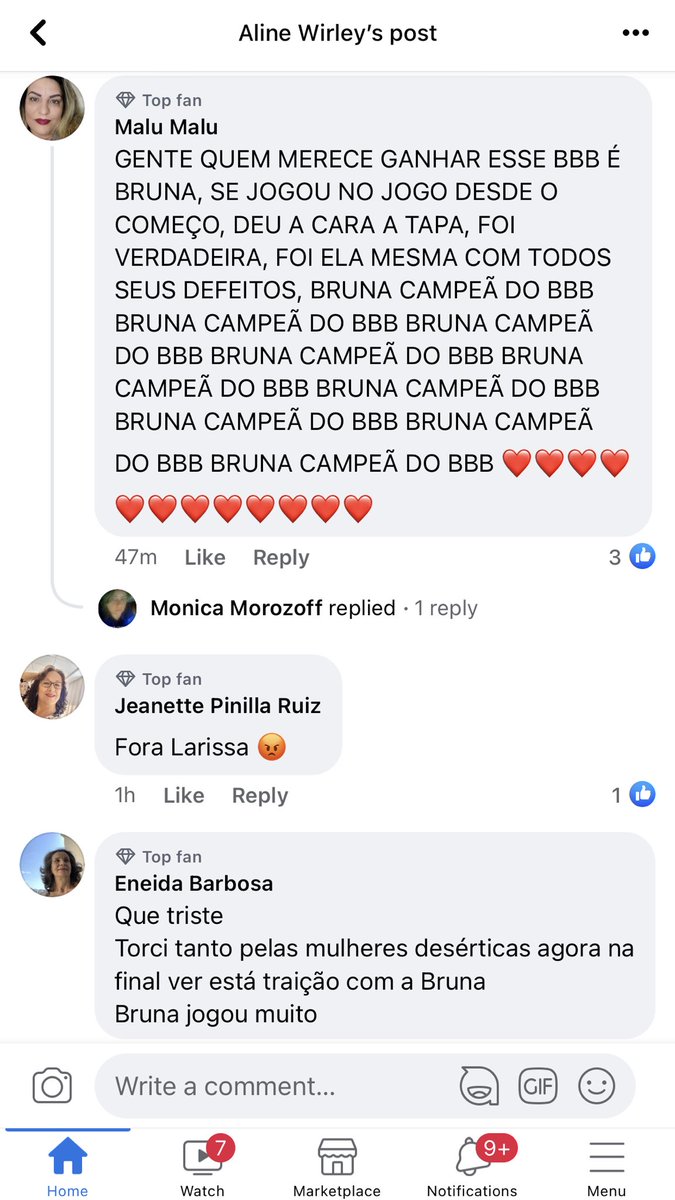 gabiwho_br's tweet photo. gente, eu estava realmente triste
até que entrei no ig e no Facebook pra ver os comentários nas páginas da Aline e as pessoas estão revoltadas 80% dos comentários é de pessoas que acham injusto a Bruna perder a final para a Lari, eu não sei vocês
mas eu não vou dormir votando 🦏 https://t.co/4pDSRSlQxP