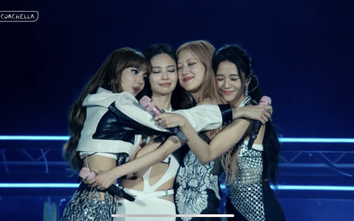 BBU_BLACKPINK's tweet image. our pinks, we are so proud of you!

PINKCHELLA IN YOUR AREA
#BLACKPINKxCoachella
#PINKCHELLA @BLACKPINK