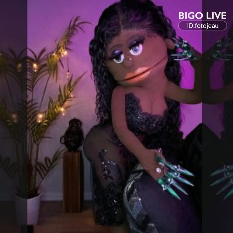 BigFyneChyna's tweet photo. Come and see Kiikii☎️Muppisha streaming live on #BIGOLIVE and make new friends!  https://t.co/WpgX0OUf2z https://t.co/5IYOFr8S5O