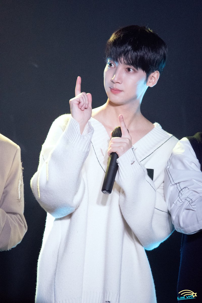 lineup_dh's tweet photo. Happy Birthday to 쌍둥이! #보이프렌드 #영민 #광민 #BF
#Kwangmin #Youngmin @KM__950424 @YM_950424 https://t.co/2P0aklm7XP