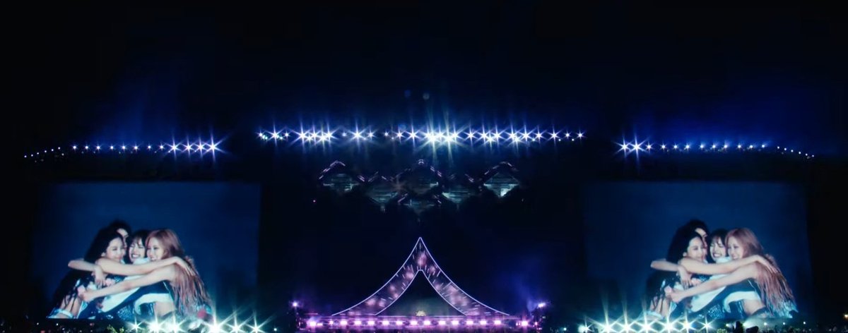Iinibeh's tweet photo. I really hope Blackpink knows how proud we are of them. The same humble girls that I loved, and still loving until now 🤧 You deserve all the love and all the success

PINKCHELLA IN YOUR AREA
#PINKCHELLA https://t.co/hzPpwFtbc6