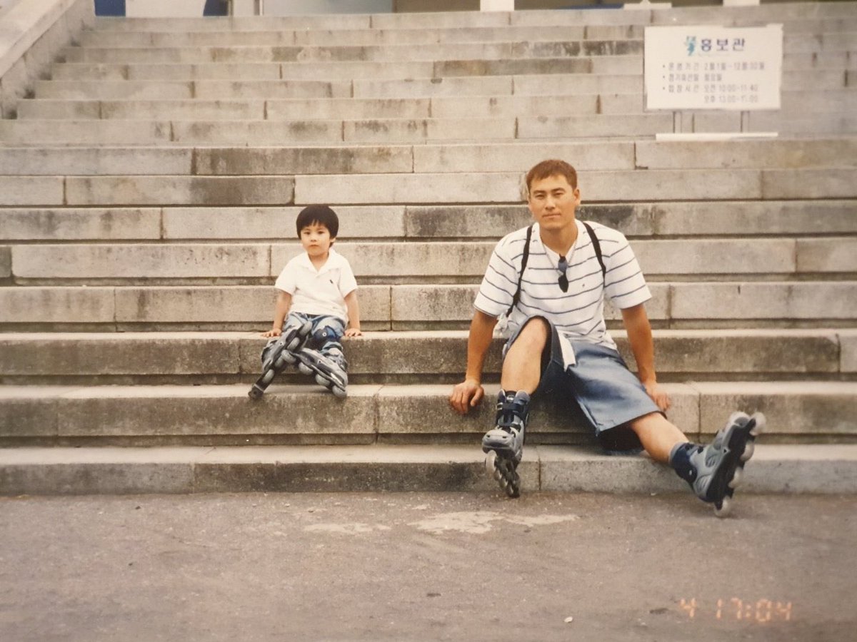 dlwlqlegb's tweet photo. Collection of #Moonbin’s childhood photos 🤍🌙 https://t.co/0KXnS60lzW