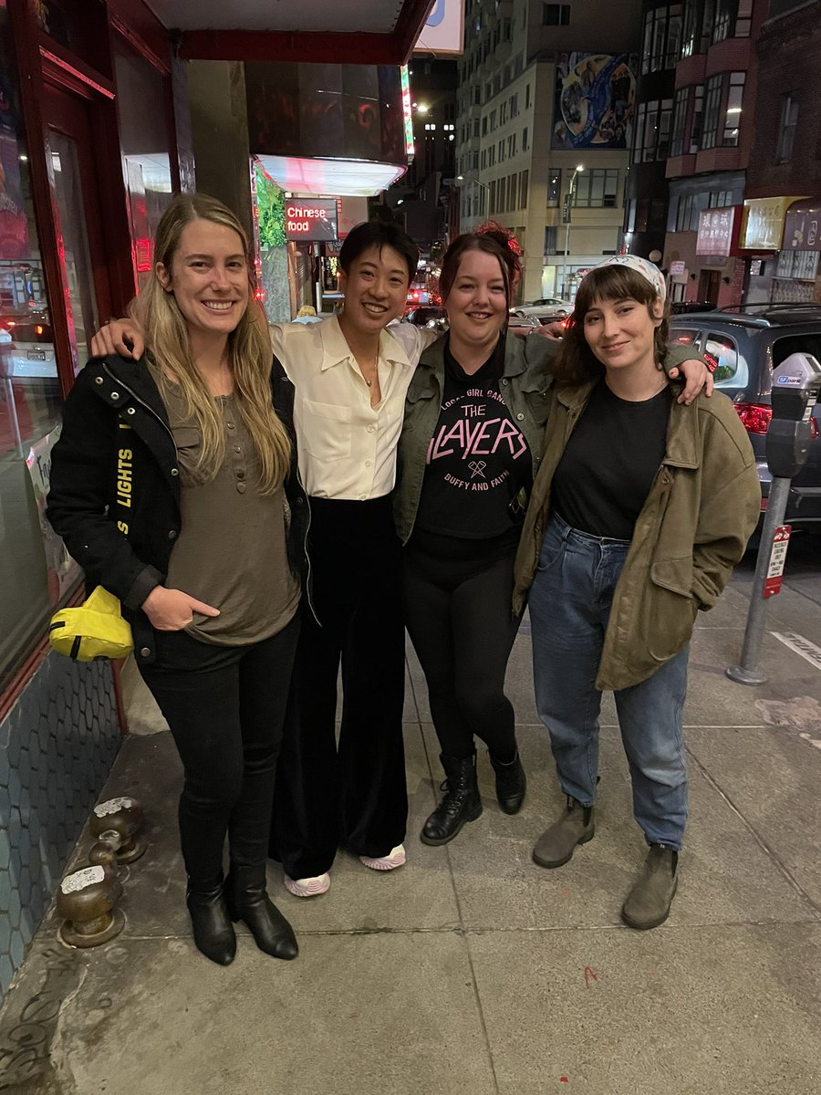 ac_niecey's tweet photo. bringing new people to each @jestom show I attend is my primary hobby #lesslonely https://t.co/2d5VsYepbR