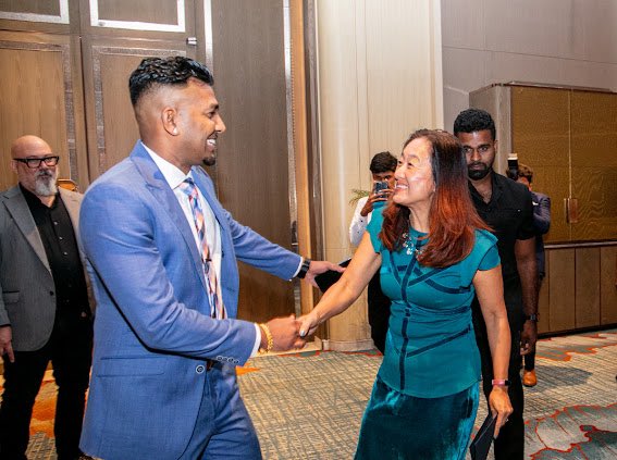 Lyfeofabrownboy's tweet photo. Thank you to all those who came to our launch of EKVA in Sri Lanka. Since a kid I dreamed of this very moment &amp; It was an amazing turn out. I’m so excited for all things that’s ahead for these entrepreneurs. Special thanks to @USAmbSL for attending. https://t.co/w8E924vZSU