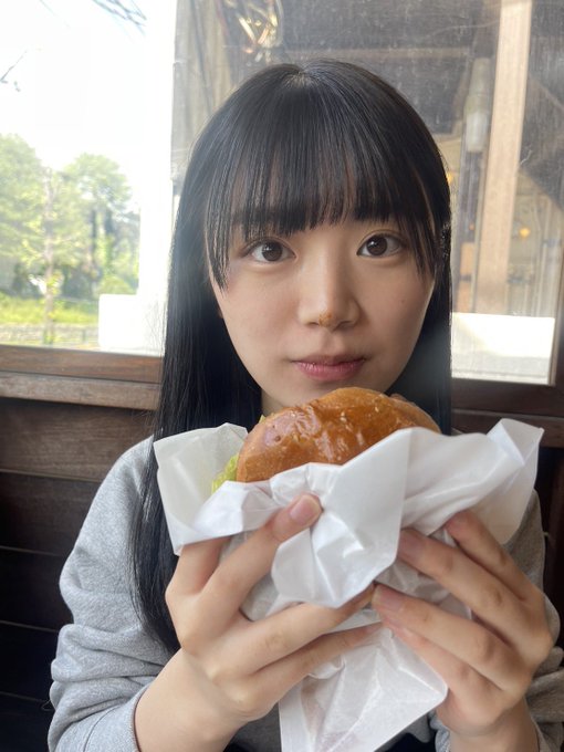 石上ひなののTwitter画像35