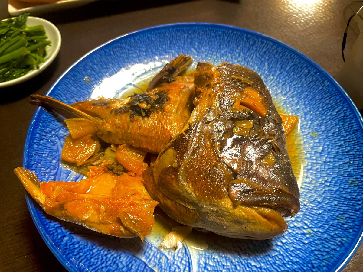 KOTAROUKING0718's tweet photo. 昨日は常連限定の居酒屋へ
コスパ最強！
これだけ食べても1人1500➕飲み物代🍻 足らなかったら追加で次から次へとサービスで料理が出てくる居酒屋🤣  大将が超太っ腹な居酒屋！！

 #居酒屋    #激安  #刺身  #寿司  #サービス    #グルメ  #宇都宮  #栃木  #最強  #コスパ最高  #限定  #無料 #マグロ https://t.co/DiF33XiPA7