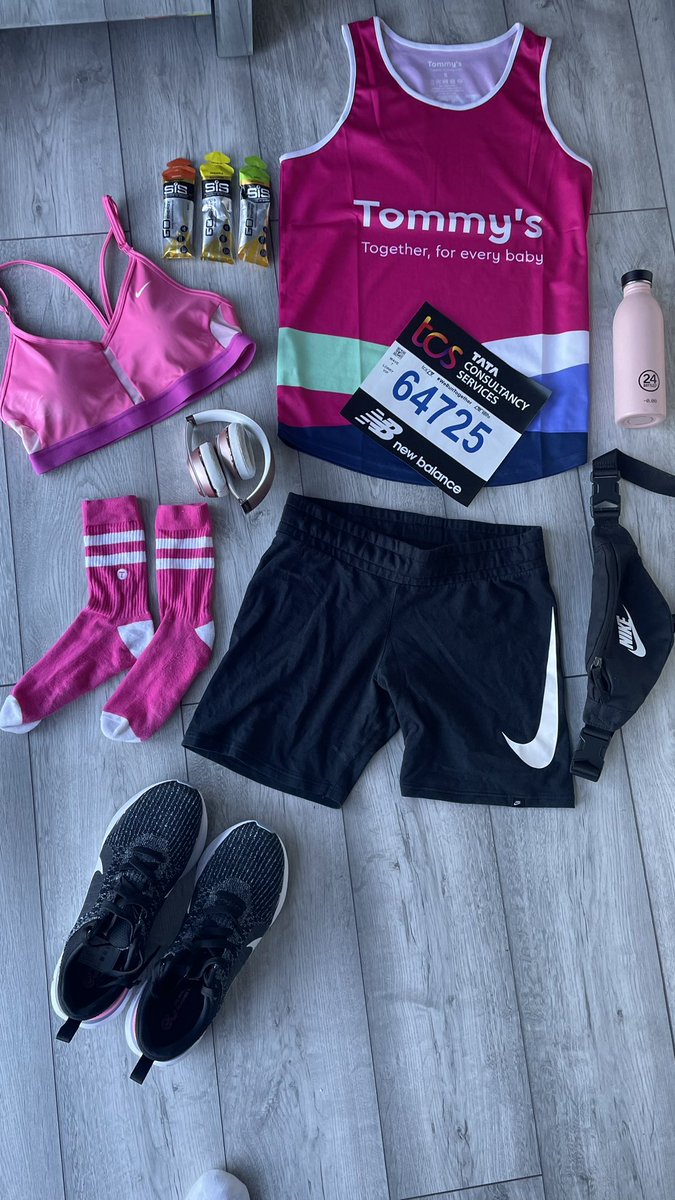 shakesdrayton's tweet photo. MARATHON DAY!!! I’m doing it for babies, those families who may have loss a baby, still birth, miscarriaged #WeRunTogether @tommys https://t.co/gBtxL96DpG