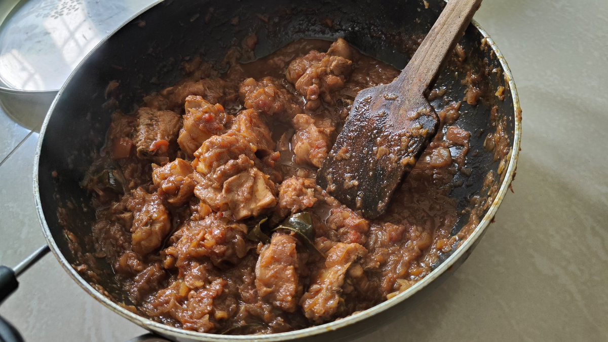 funguyvk's tweet image. Sunday Cooking ❤️❤️ Chicken Curry 🤤🤤🤤
🥵 Spicyyyy
#selfcook #chickencurry