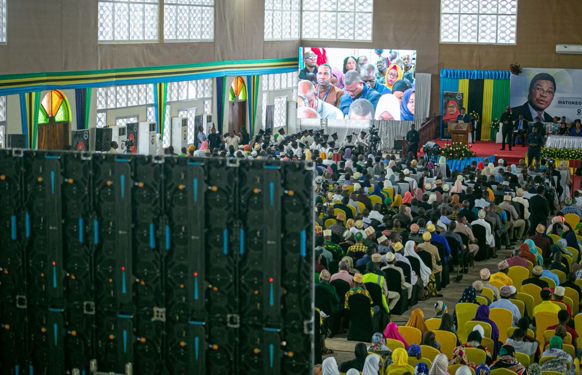 Natkerntz's tweet image. Live coverage through LED screens is the best solution for interactions with the audience!
For #rentalledscreen kindly contact us.
#ledscreen
#natkern