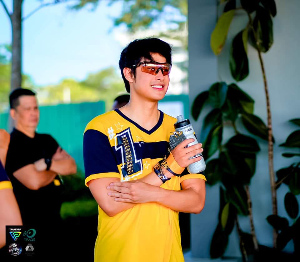 donbelzpopular's tweet photo. hoyy napaka pogi mo @donnypangilinan !!😭

#DonnyPangilinan | #SunCyclePH https://t.co/jNyxf24jLq