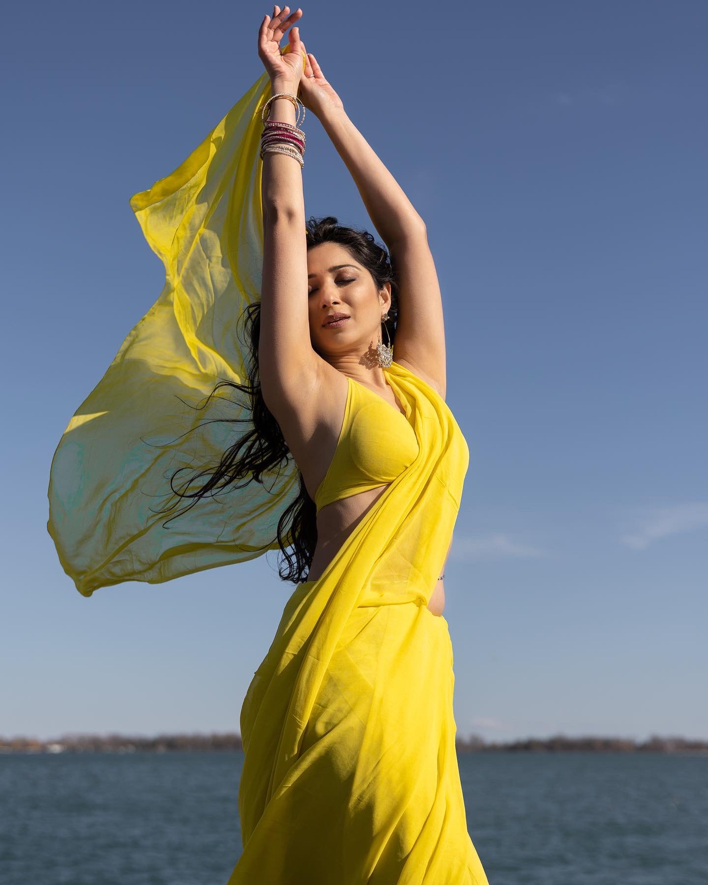 FuYRl0uaAAIm6l-?format=jpg&name=large