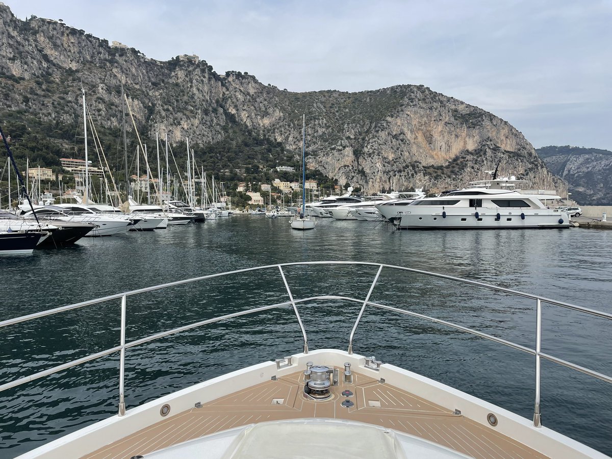 Howard Lindzon tweet media