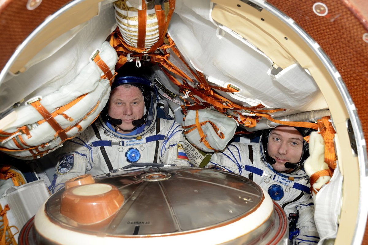 RadioCockpit's tweet photo. Le spationaute #ThomasPesquet a été formellement interdit de station spatiale par #JeanCastex #SpaceX #CrewDragon #ISS - https://t.co/Gc2LEg1Nfw https://t.co/SSuFC6cTAR