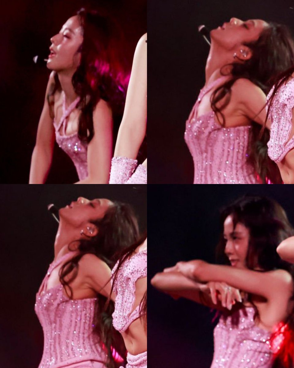 jichuhourly's tweet photo. JISOO IM ON MY KNEES https://t.co/P69AylipMN