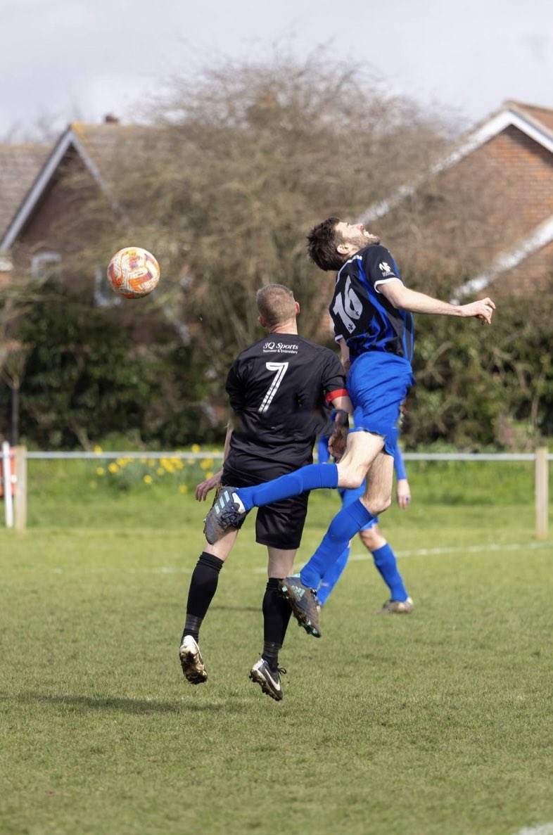 FCSteamersVets's tweet photo. GAME DAY ⚽️ 

The Vets are on the road again hoping to avenge last weeks whitewash as they travel to  @FcYaxham Vets this afternoon.

📅 Sunday, Apr 22
📍 The Rec, Yaxham, NR19 1RJ
🆚 @FcYaxham Vets
🏆 Vets Premier Division 
🕑 KO 2.30pm

#UpTheVets #MWV 👴🏼 https://t.co/xavCV9NLir