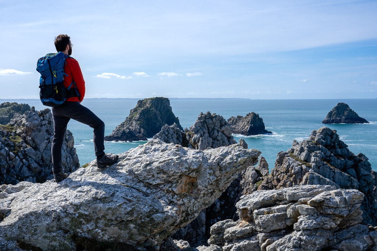 ITrekkings's tweet image. ► NOUVEL ARTICLE ◀︎ 6 jours de randonnée sur le GR34 pour faire le tour de la presqu’île de Crozon (138km, +2793m, -2765m) entre plages, pointes, caps et paysages époustouflants. Récit et trace GPS i-trekkings.net/carnet-outdoor… 😉

#BrestTerresOceanes #crozon #bretagne