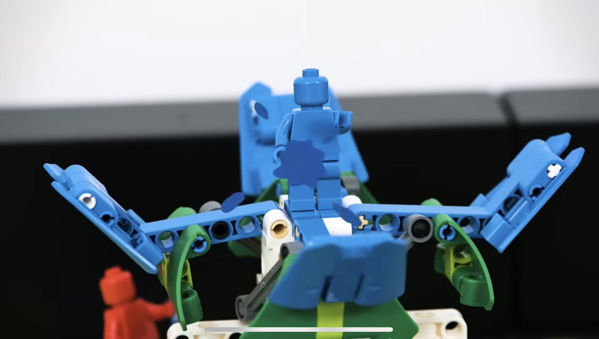 De eerste beelden van de wedstrijdtafel. #masterpiece #fllnl #firstlegolegue