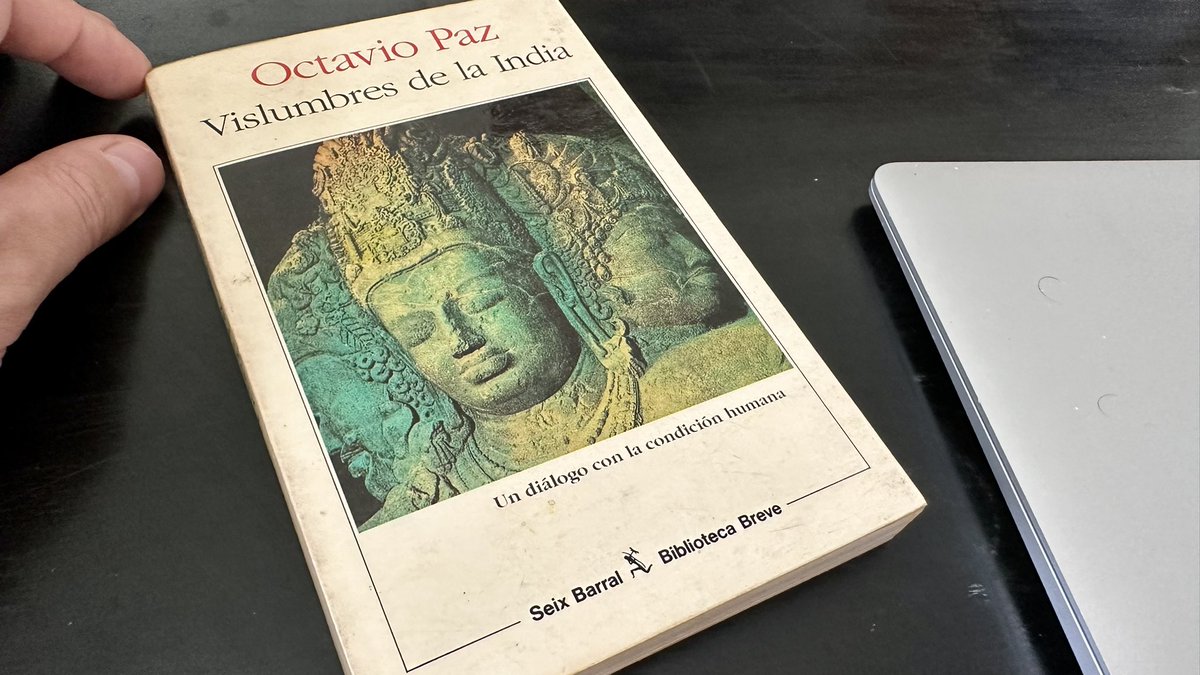 Without question, In Light of India is one of the best books about this great country, in any language. It was actually written in Spanish, by Mexican Nobel laureate and diplomat Octavio Paz. #WorldBookDay2023 #DiadelIdiomaEspanol