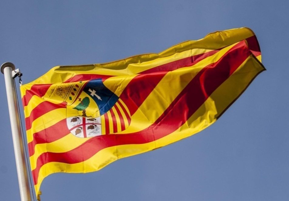 aragon_memes's tweet photo. SÍ, VOLVERÍA A NACER ARAGONÉS
🐉💛♥️💛♥️💛♥️💛♥️💛🐉

#EntaltoAragón #DiaDeAragón
#SanJorge #SanJorge2023 #SantChorche https://t.co/prsKCCHhbi