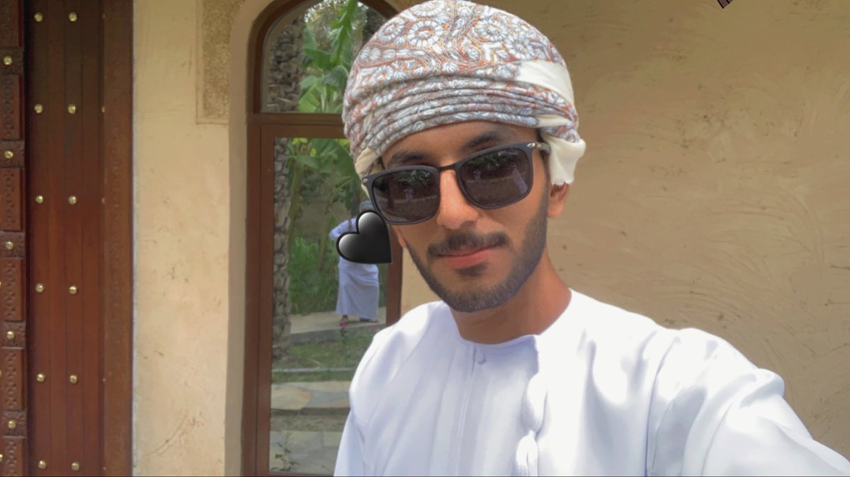 MohdAlazri's tweet photo. كل عام وانتم بخير🎉 #لقطه_عمانيه_في_العيد https://t.co/cVQ4SwiquC