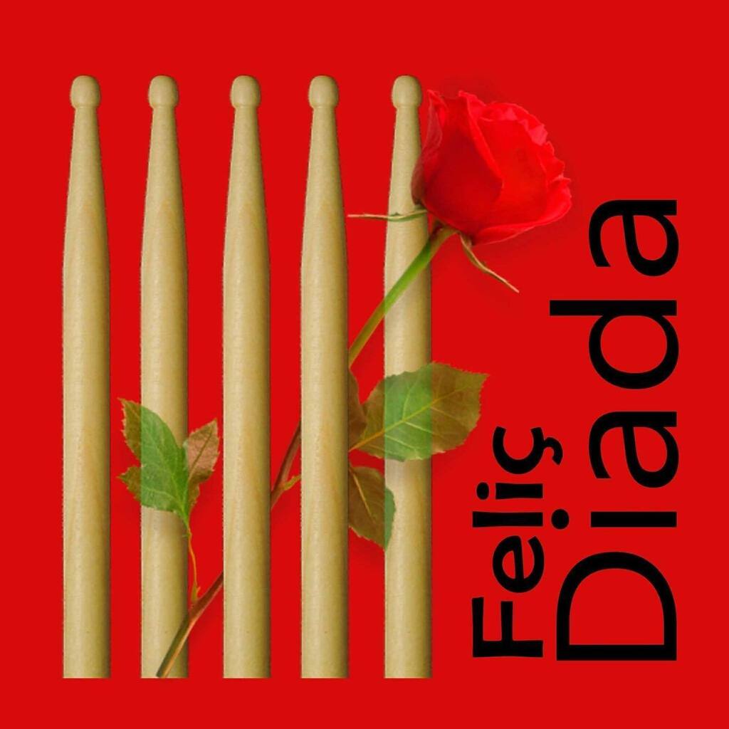 Feliç diada de #SantJordi!! 🌹📚
.
.
.
.
#SolRe #percussió #baquetes #rosa #santjordi23 #santjordi2023 #diadadesantjordi #cat #diada #feliçdiada #llibre #diadelllibre instagr.am/p/CrXqOtDNQNV/