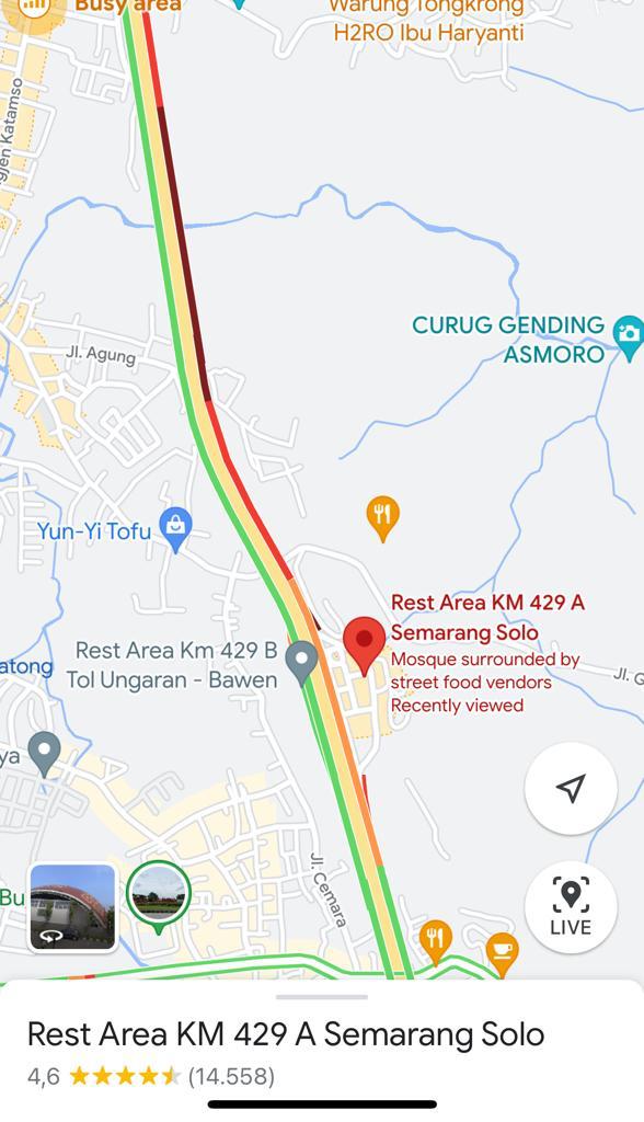Menuju rest area 429 A Semarang Solo jalanan padat. Harap bersabar, antrian masuk ke rest area cukup padat. <a href="/RadioElshinta/">Radio Elshinta</a> <a href="/PTJASAMARGA/">PT. JASAMARGA</a>