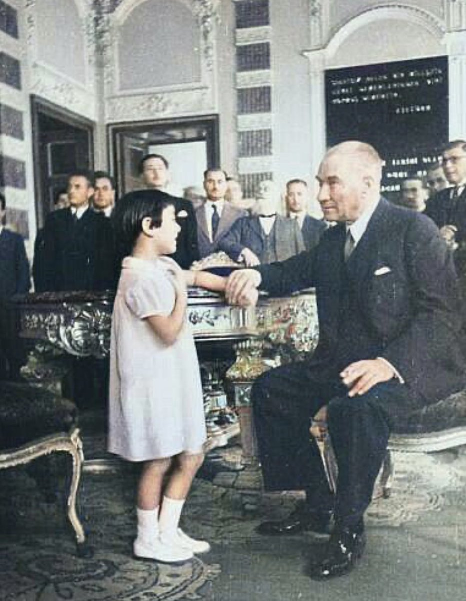 PromecArge's tweet photo. “Küçük hanımlar, küçük beyler… Sizler hepiniz, geleceğin bir gülü, yıldızı, bir bahtının aydınlığısınız. Memleketi asıl aydınlığa boğacak olan sizsiniz...” 
23 Nisan Ulusal Egemenlik ve Çocuk Bayramımız kutlu olsun! https://t.co/jkc5883Qn3