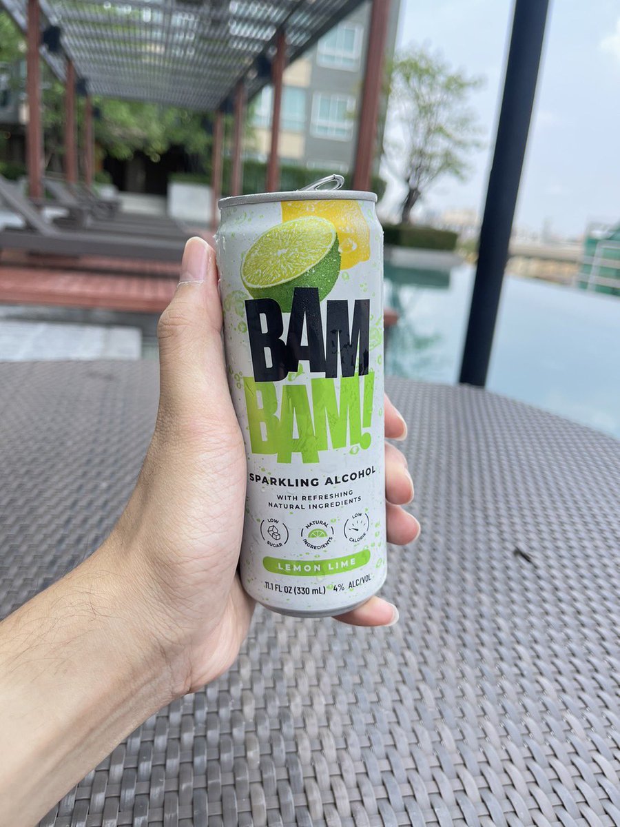 GaGaFew's tweet image. มาว่ายน้ำในอากาศร้อนๆแบบนี้ ของสดชื่นซ่าๆแบบ BAMBAM! นี่ตอบโจทย์มาก No Calorie แถม Low Sugar สายออกกำลังกายที่กลัวอ้วนก็คือสบายใจได้เลย น้องเป็นแอลที่หอม ดื่มง่าย เปรี้ยวๆหอม Lemon ใครไม่เคยควรลอง