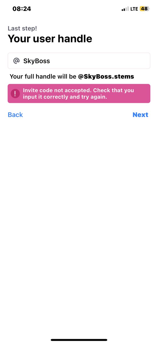 heis_able's tweet photo. @_Vennie @lokin4santis And this is what it has been showing me 🥺 https://t.co/heP6glxMvj