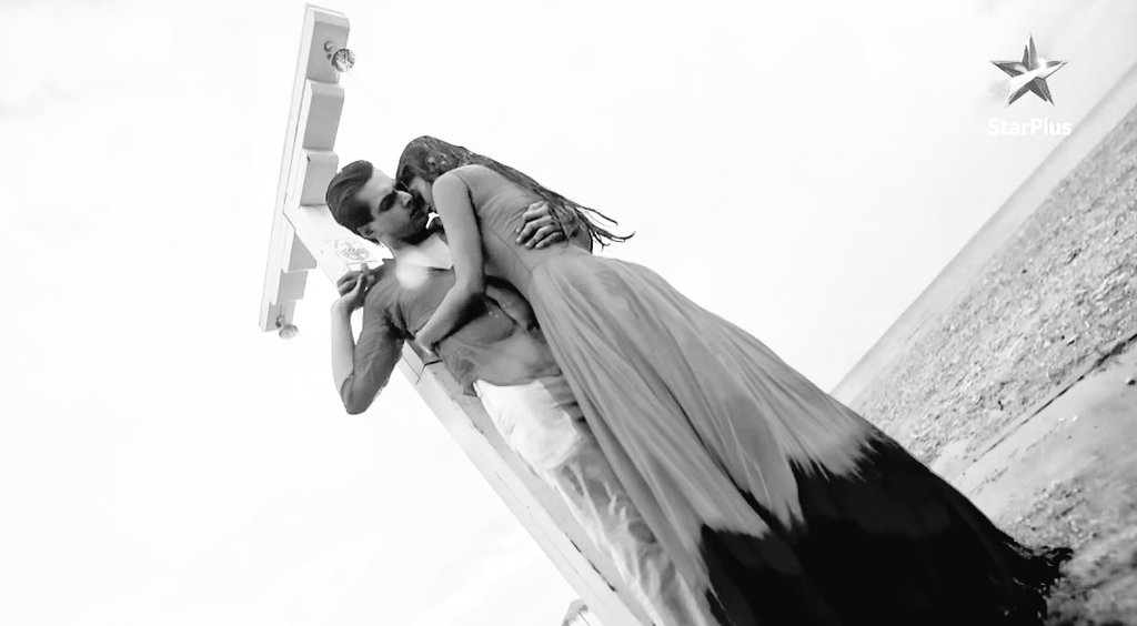 jinal_kaira's tweet photo. Hottest couple for a reason!!🔥🔥

#Kaira https://t.co/Ph3FKrPZTN