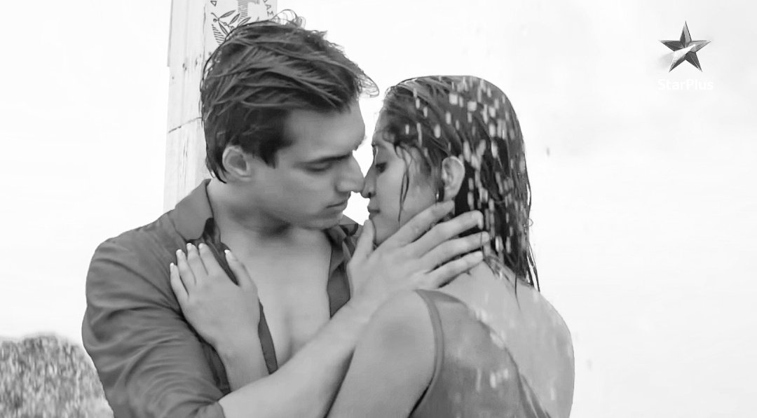 jinal_kaira's tweet photo. Hottest couple for a reason!!🔥🔥

#Kaira https://t.co/Ph3FKrPZTN