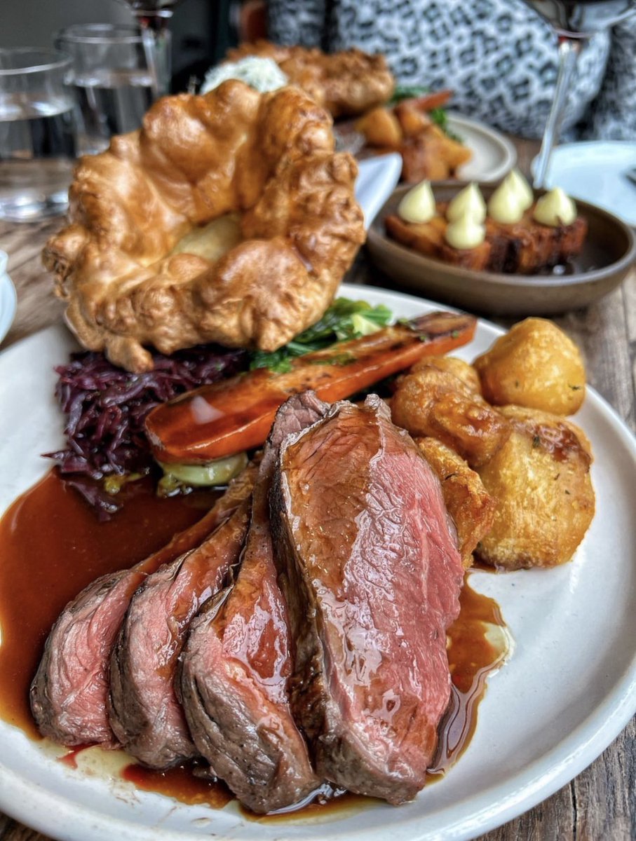 All the #debeninns will be serving Traditional #Sundayroast all day from noon 💪  #allday #foxinn #Ipswich #maybushinn #riverorwell #riverside #shipinn #shipinn #suffolkpub #thatchedpub #westerfield #melton #woodbridge #martlesham #kesgrave