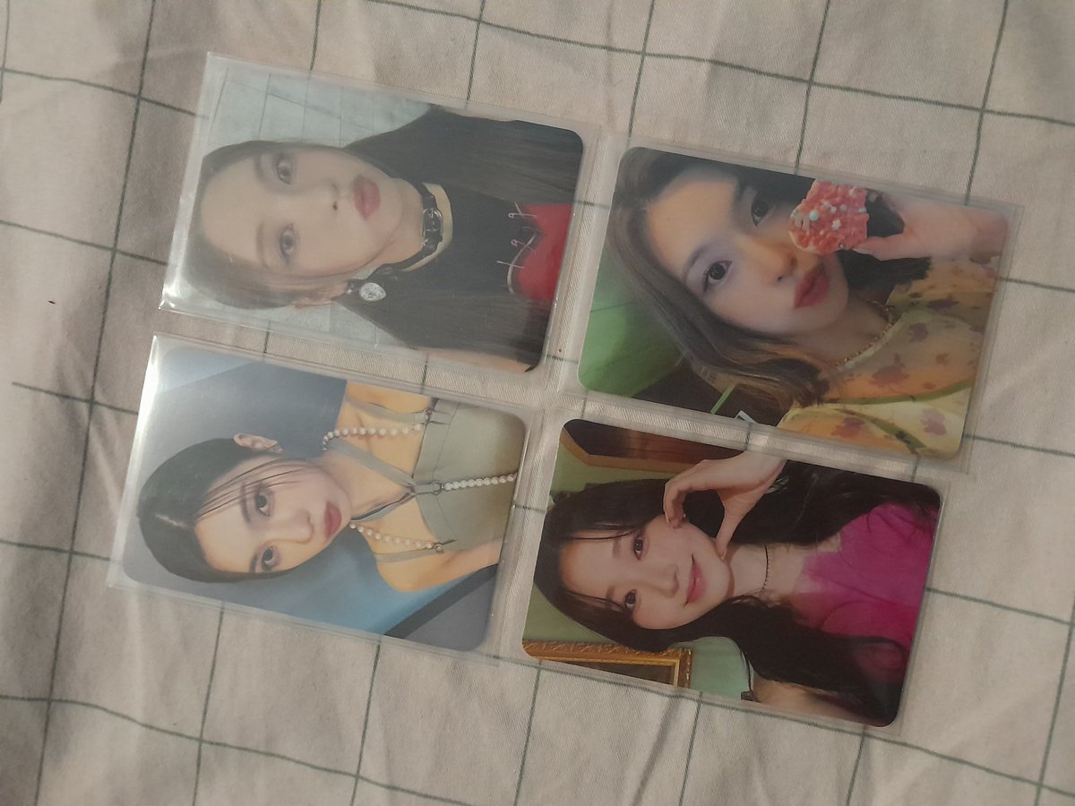 luvlybae_'s tweet photo. 𓄹𓈒 wts lfb ph | #eloisesells

˗ˏˋ bae and haewon pcs  ´ˎ˗ 
  𓏳 100 ea, 380 set + 10pf 
  𓏳 all mint and onhand
  𓏳 payo (prio) / 2 days

   💭 . . . reply “mine” or dm to claim!
# nmixx bns bae jinsol haewon mmt ad mare entwurf ph https://t.co/vKRr0gQpGQ