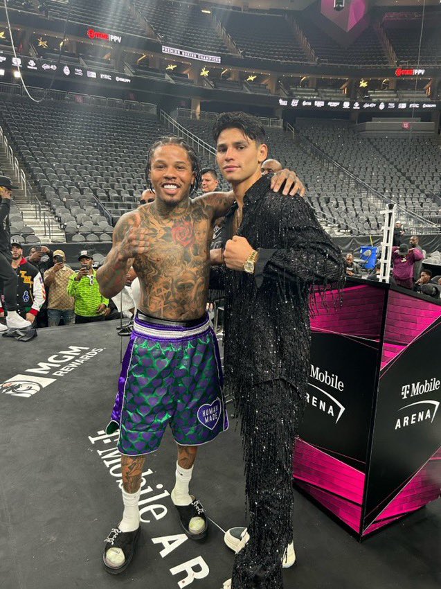 MMA TIME tweet media