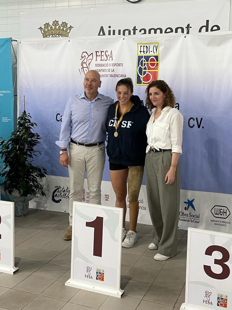 o_nuriamarques's tweet photo. Feliz de poder estar en #Castellon en la #LigaAXA de natación adaptada . Vuestro apoyo a los jovenes nos permite soñar!!! 👏👏👏@FundacionAXA #Seguimos https://t.co/DUpXt5LEl9